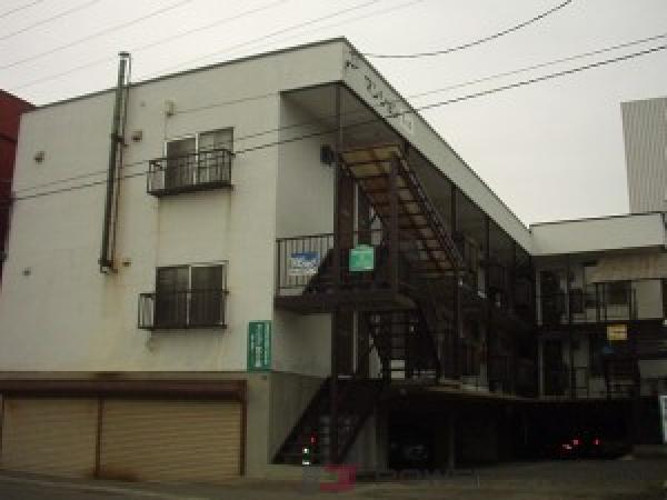札幌市中央区宮の森4条1丁目1賃貸アパート