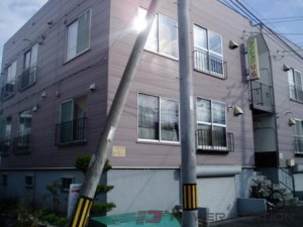 札幌市中央区南3条西20丁目0賃貸アパート
