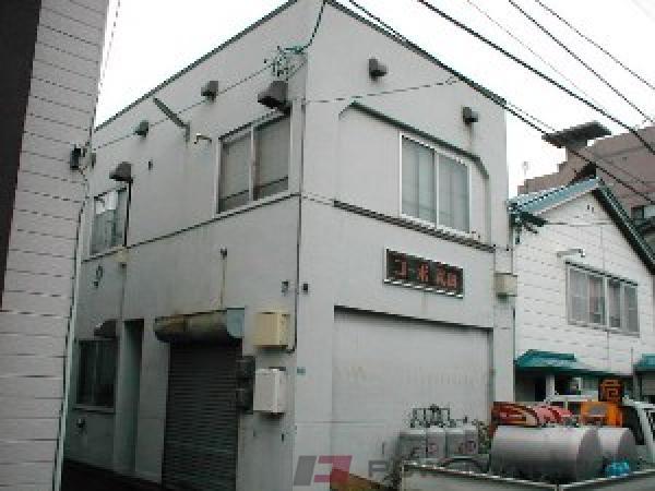 札幌市中央区南8条西13丁目0賃貸アパート