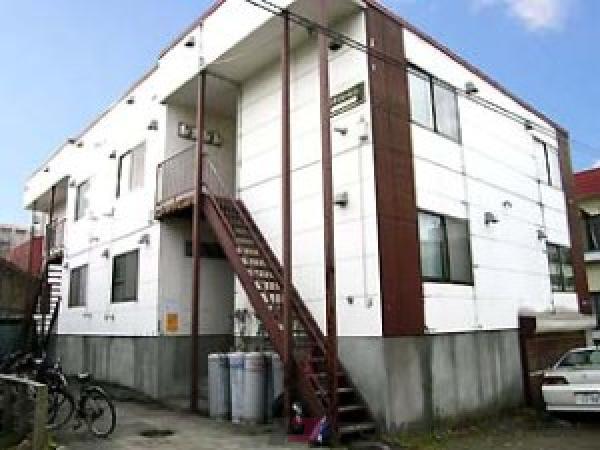 札幌市中央区南14条西8丁目1賃貸アパート