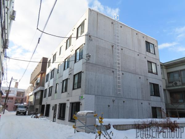 札幌市中央区南9条西8丁目0分譲リースマンション