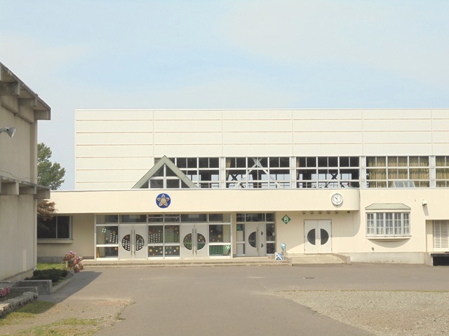 大麻小学校