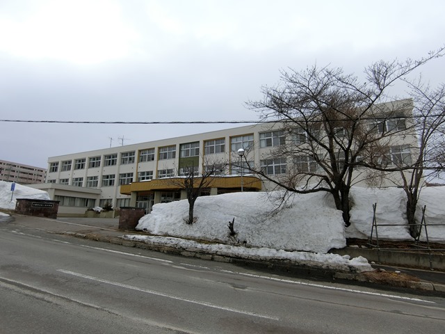 松ヶ枝中学校
