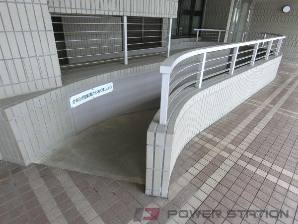 森林公園パークハウス西参番街B棟トップス：札幌市厚別区