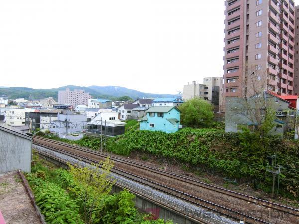 玄関| 