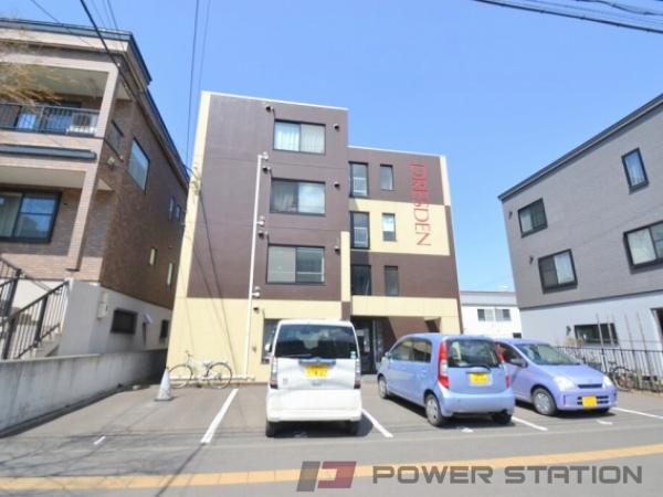 ドレスデン：札幌市東区