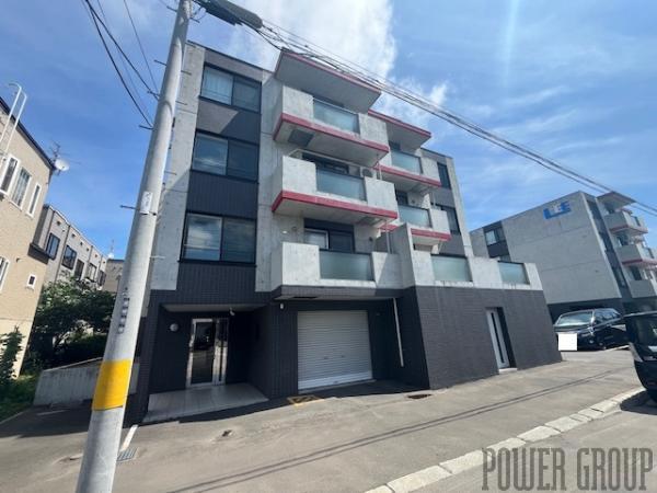 LEE SPACE北18条A：札幌市東区