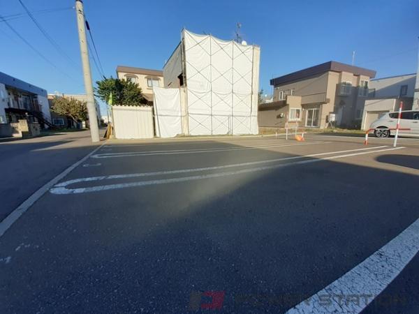 ホワイトベース：札幌市白石区