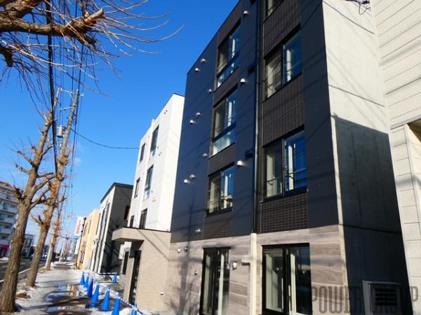 La Douce Vie恵み野駅前(ラドゥースヴィー)：恵庭市